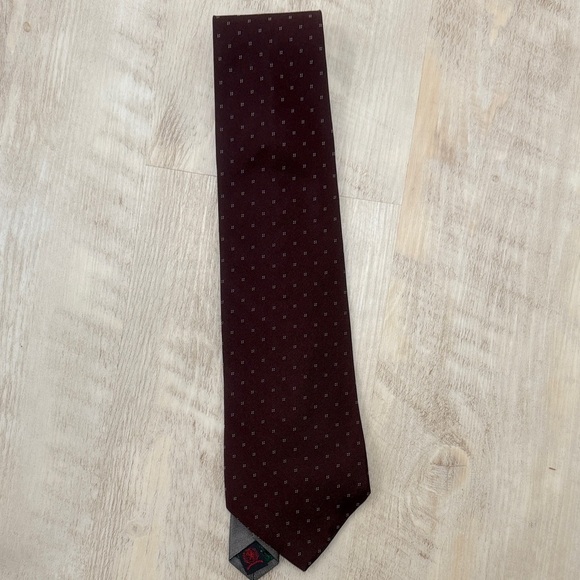 Tommy Hilfiger Other - Tommy Hilfiger Vintage Maroon Tie with White Square